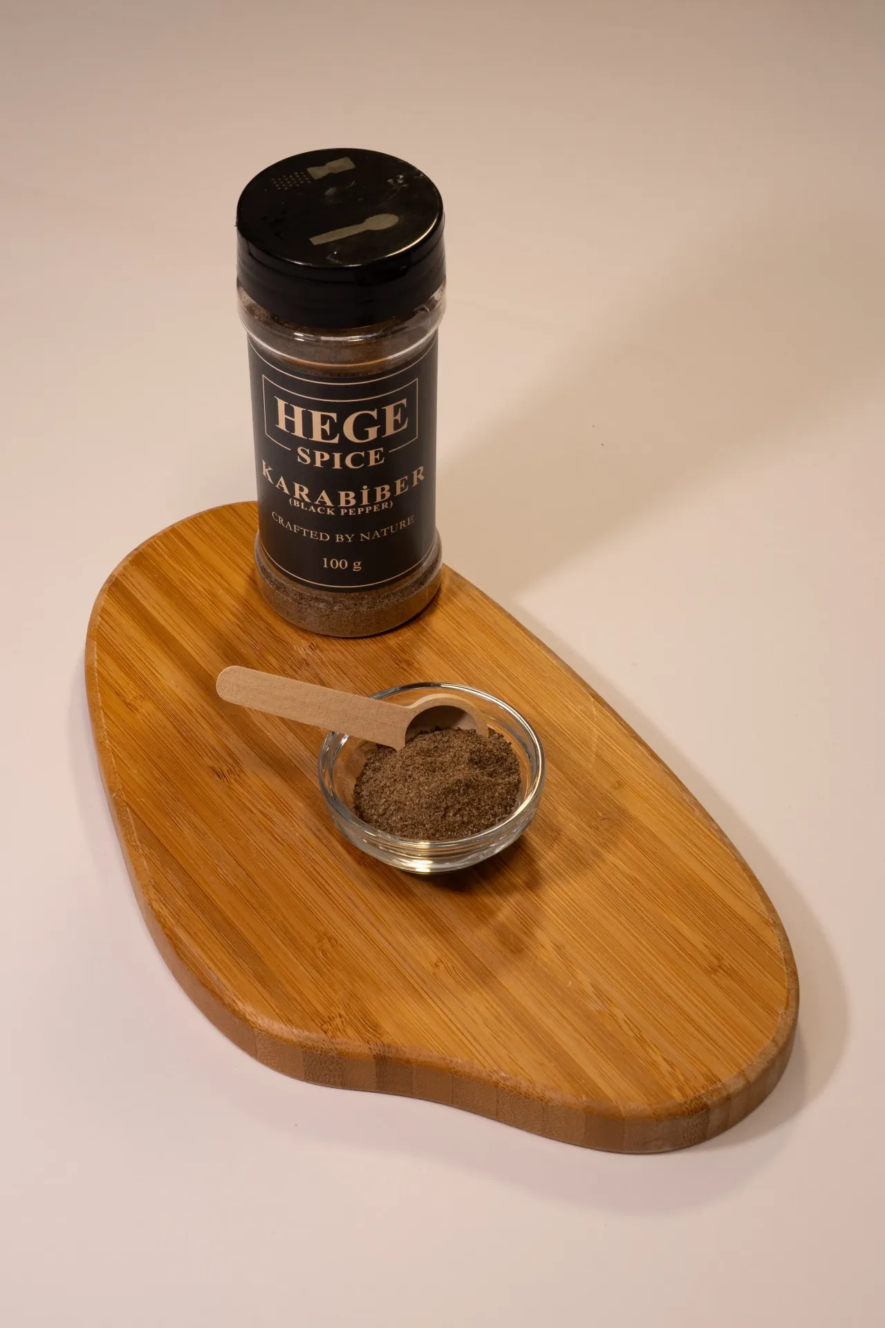Hege Spice'tan %100 Organik Toz Karabiber 